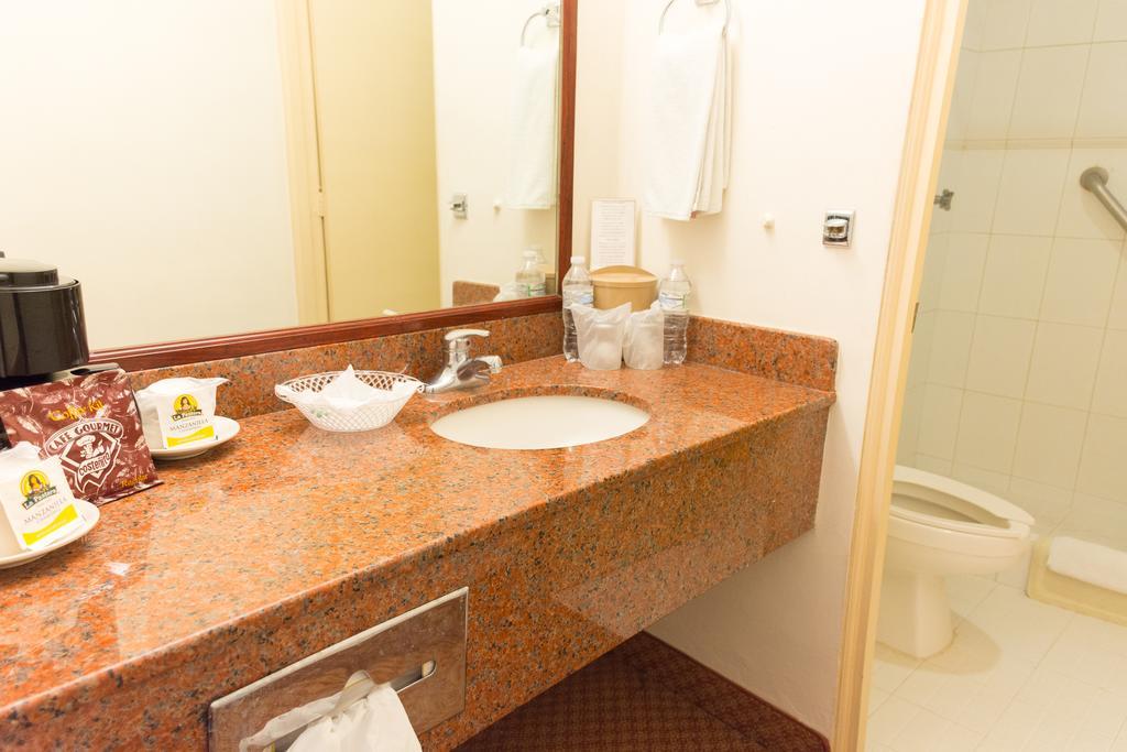 Hafersons Inn Hotel & Suites Ciudad Madero Buitenkant foto